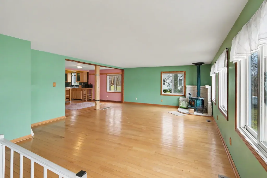 12015 Oakridge Road Prairieville Township MI 49080