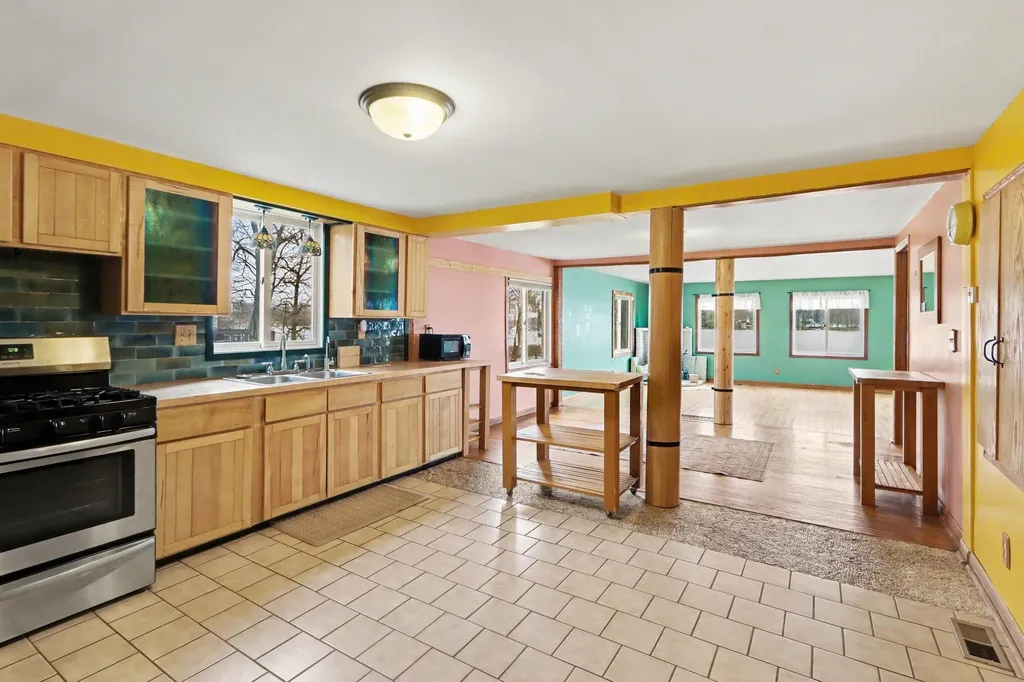 12015 Oakridge Road Prairieville Township MI 49080