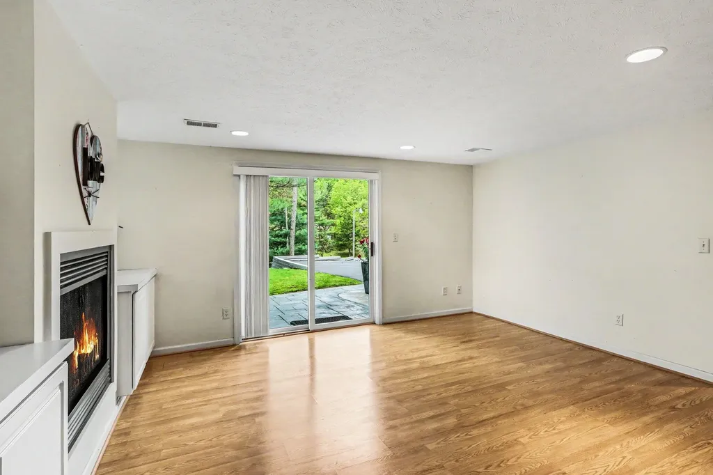 6700 N Sprinkle Road Richland Township MI 49004