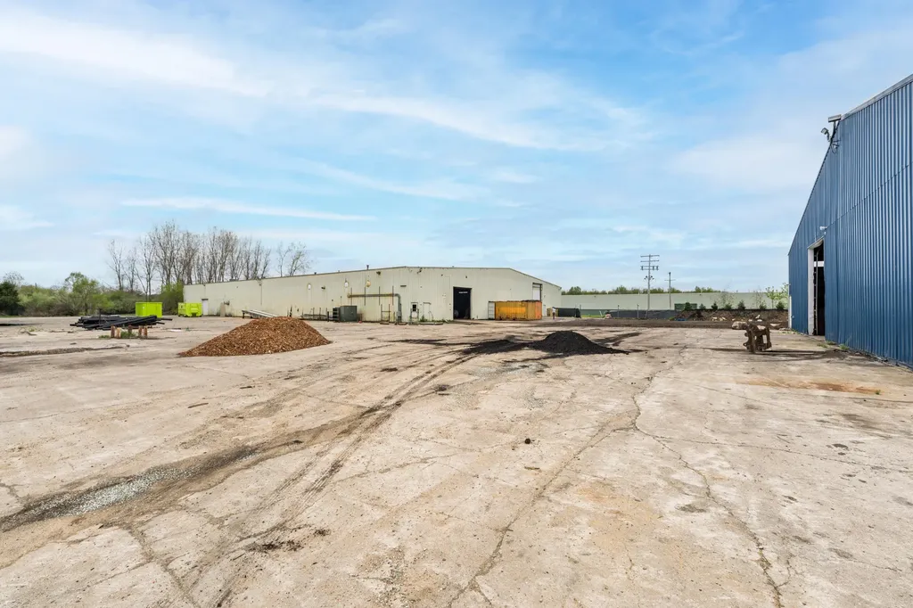 101 Bishop Springfield City MI 49037