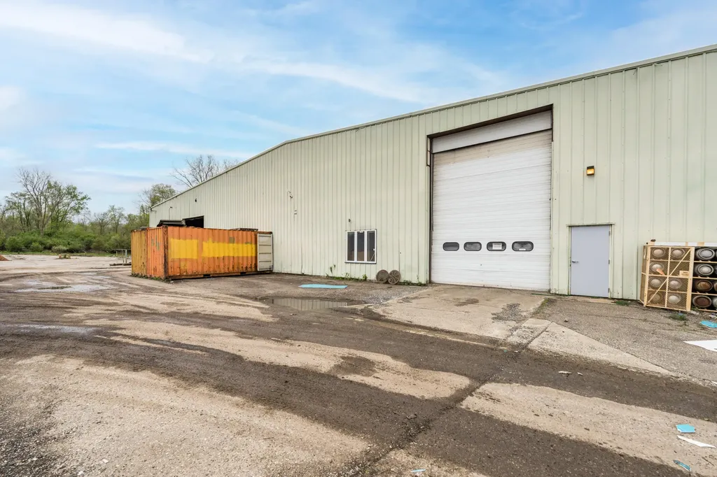 101 Bishop Springfield City MI 49037