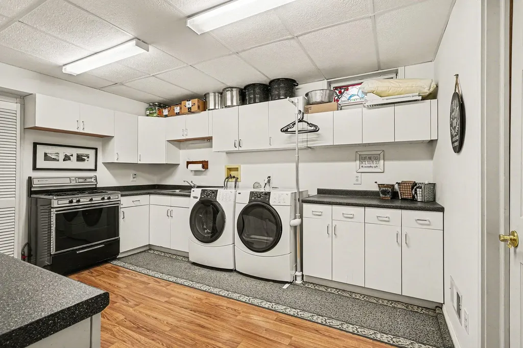 4961 Beechwood Drive Hope Township MI 49046