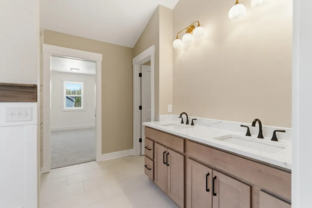 9941 Honey Creek Trail Portage City MI 49024