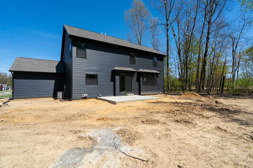 9941 Honey Creek Trail Portage City MI 49024