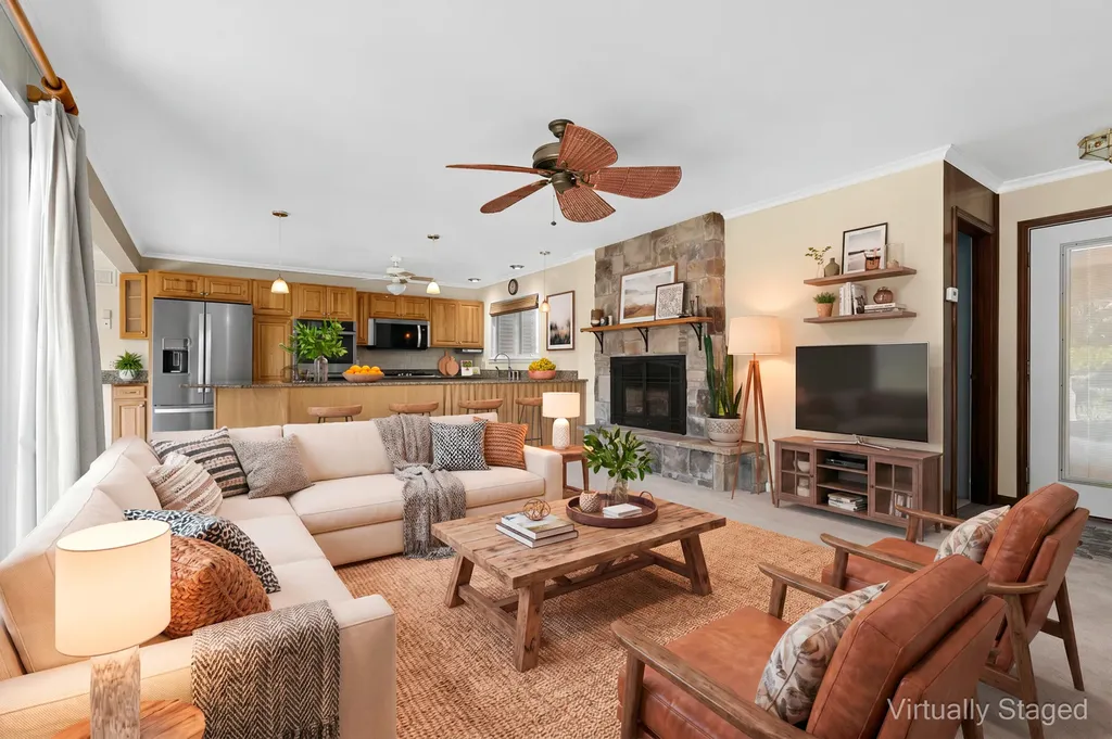 51545 Summit Street Paw Paw Township MI 49079
