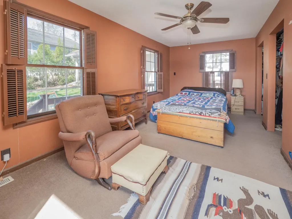 11915 Lakeway Street Prairieville Township MI 49080
