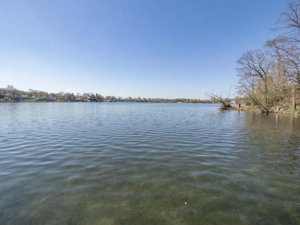 11915 Lakeway Street Prairieville Township MI 49080