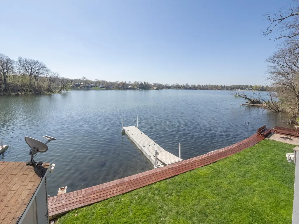 11915 Lakeway Street Prairieville Township MI 49080