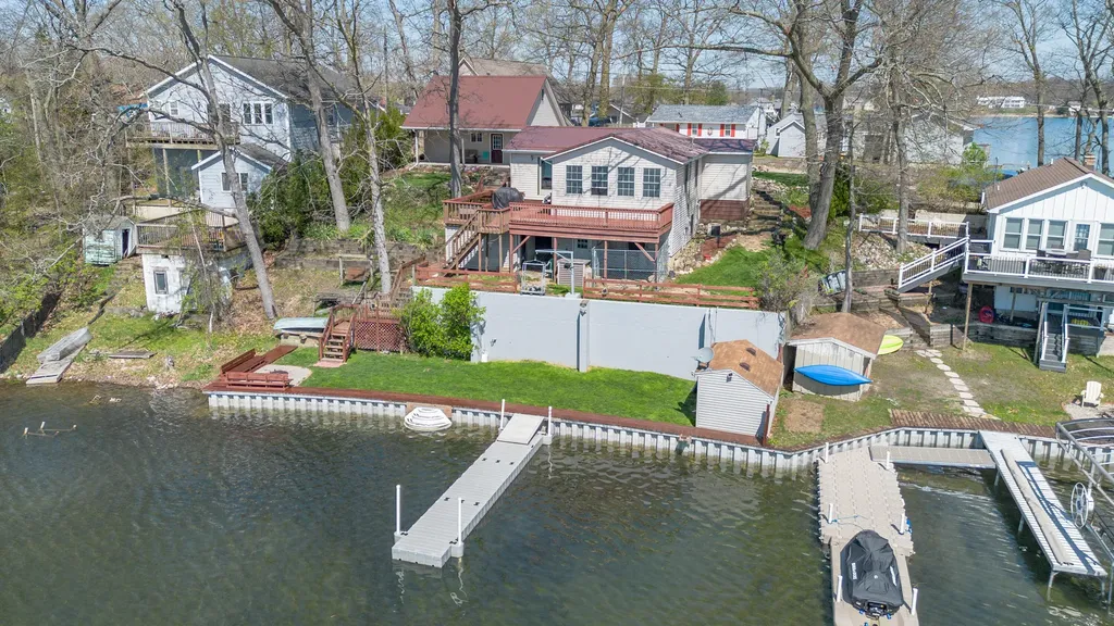 11915 Lakeway Street Prairieville Township MI 49080