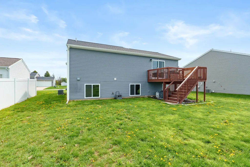1630 Tea Pond Court Vicksburg Village MI 49097