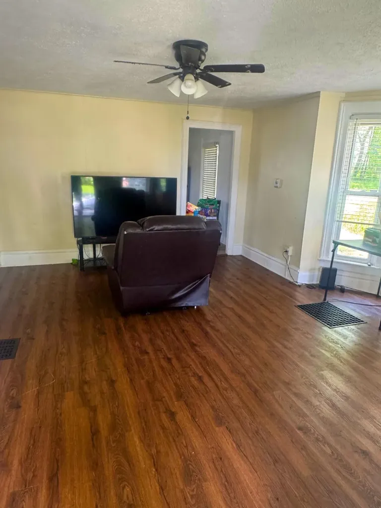 505 N Ionia Street Albion City MI 49224