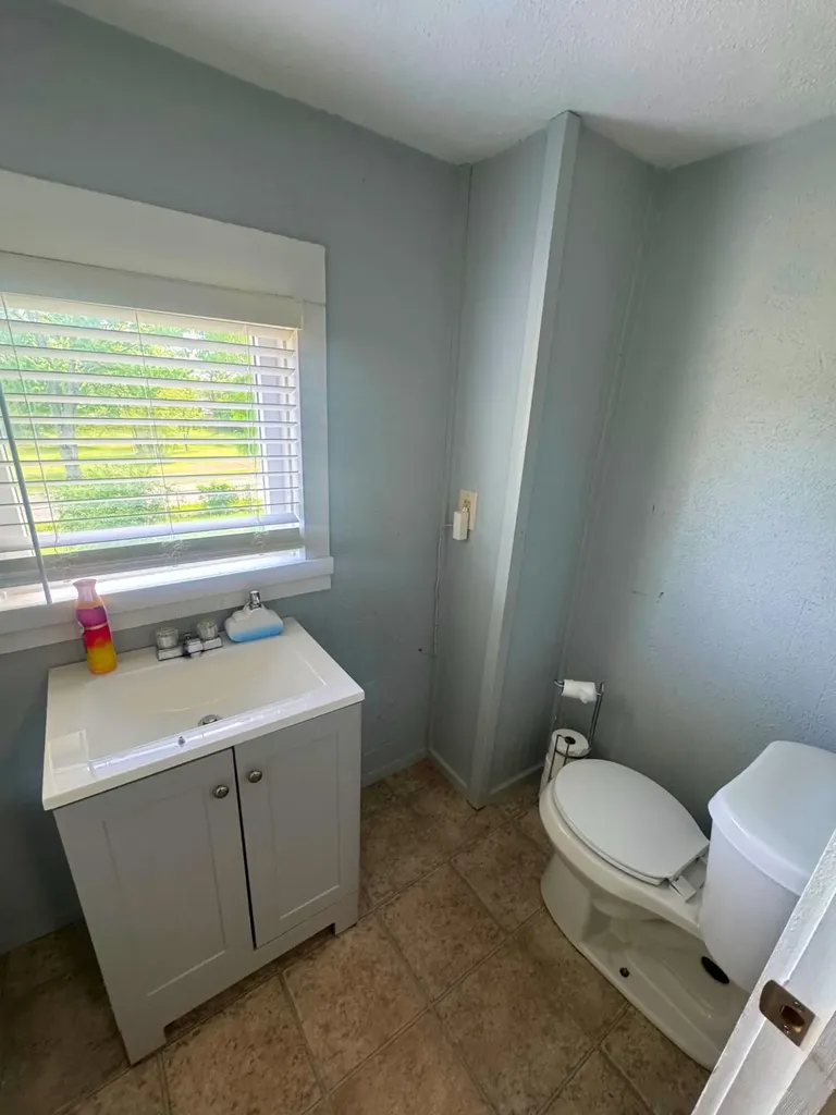 505 N Ionia Street Albion City MI 49224