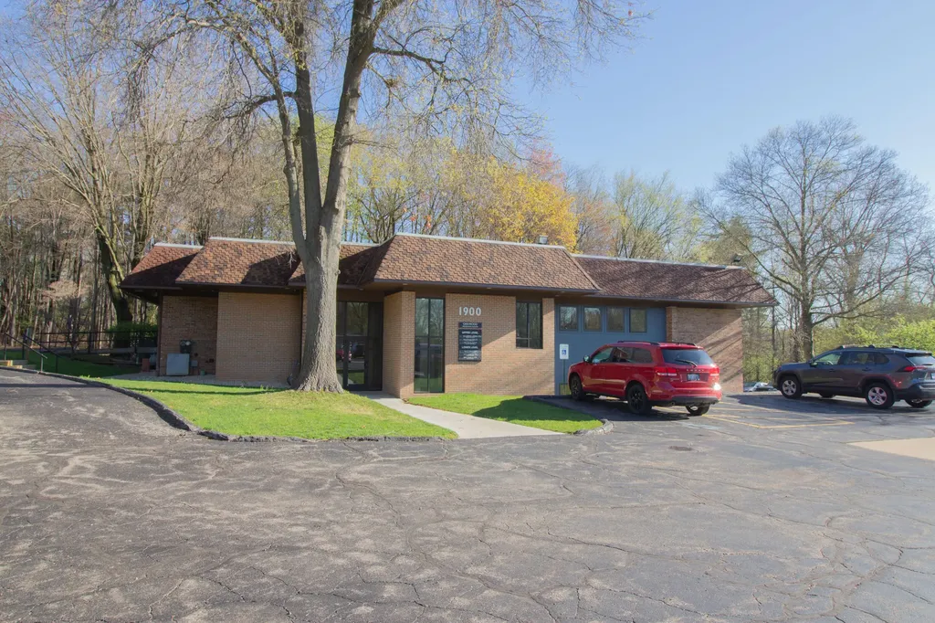 1900 Whites Road Kalamazoo City MI 49008