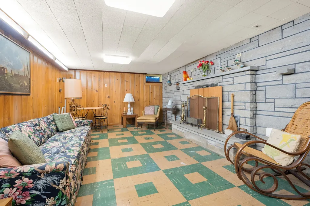 10320 Douglas Avenue Cooper Charter Township MI 49080