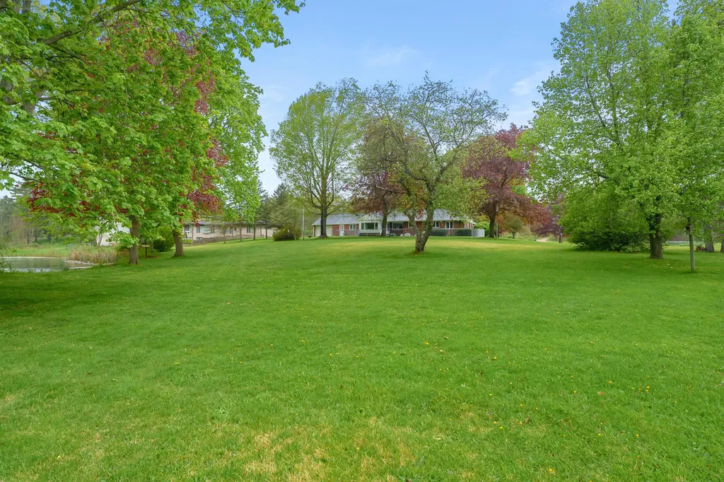 10320 Douglas Avenue Cooper Charter Township MI 49080