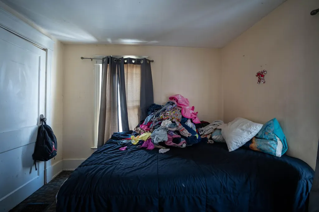 1525 W Saginaw Street Lansing City MI 48915