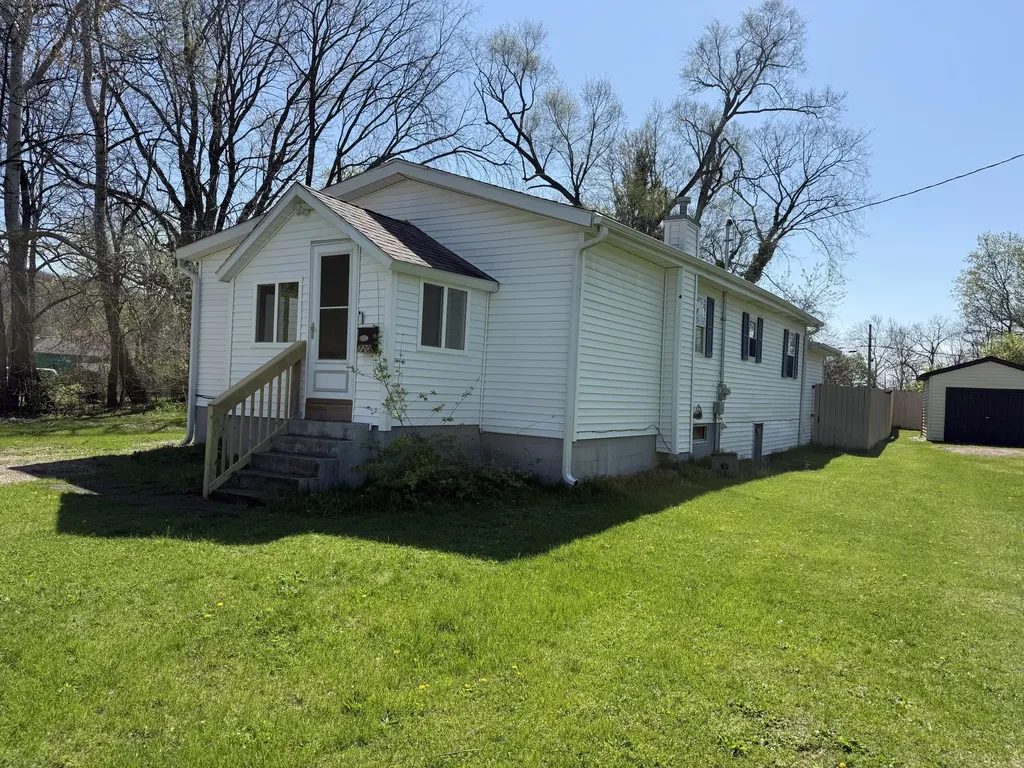 720 Ray Street Kalamazoo City MI 49048