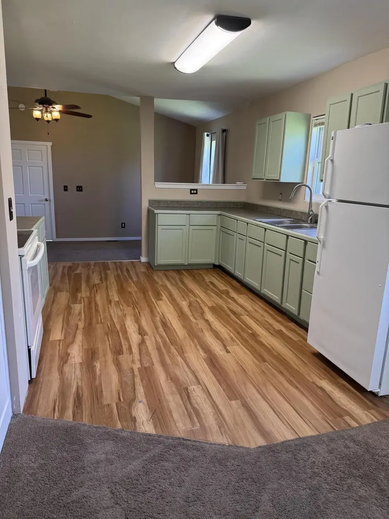 720 Ray Street Kalamazoo City MI 49048