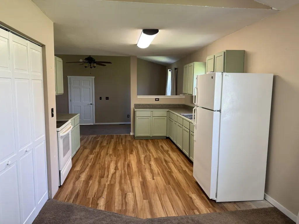 720 Ray Street Kalamazoo City MI 49048