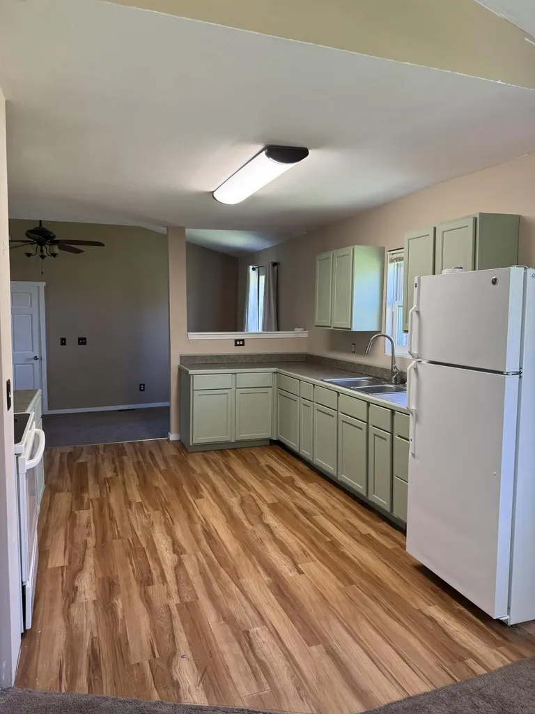 720 Ray Street Kalamazoo City MI 49048