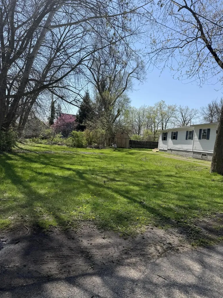 720 Ray Street Kalamazoo City MI 49048