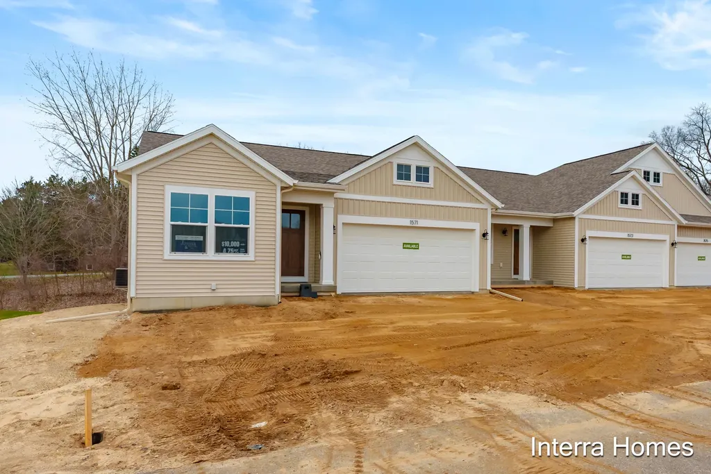 1571 N Village Circle Oshtemo Charter Township MI 49009