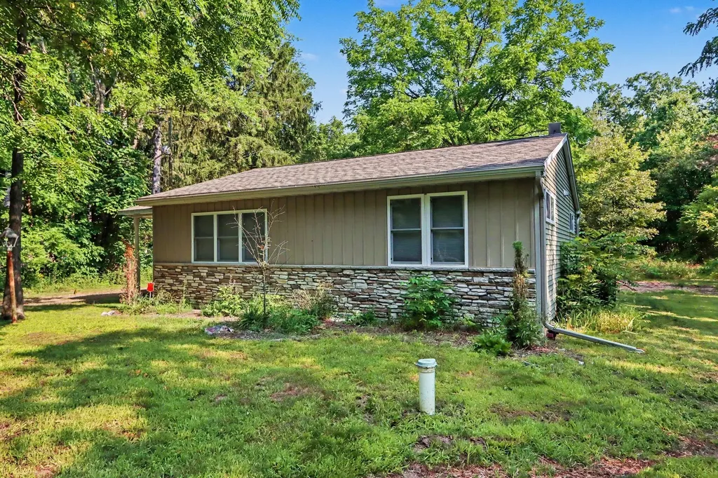 4115 E Kirby Road Bedford Charter Township MI 49017