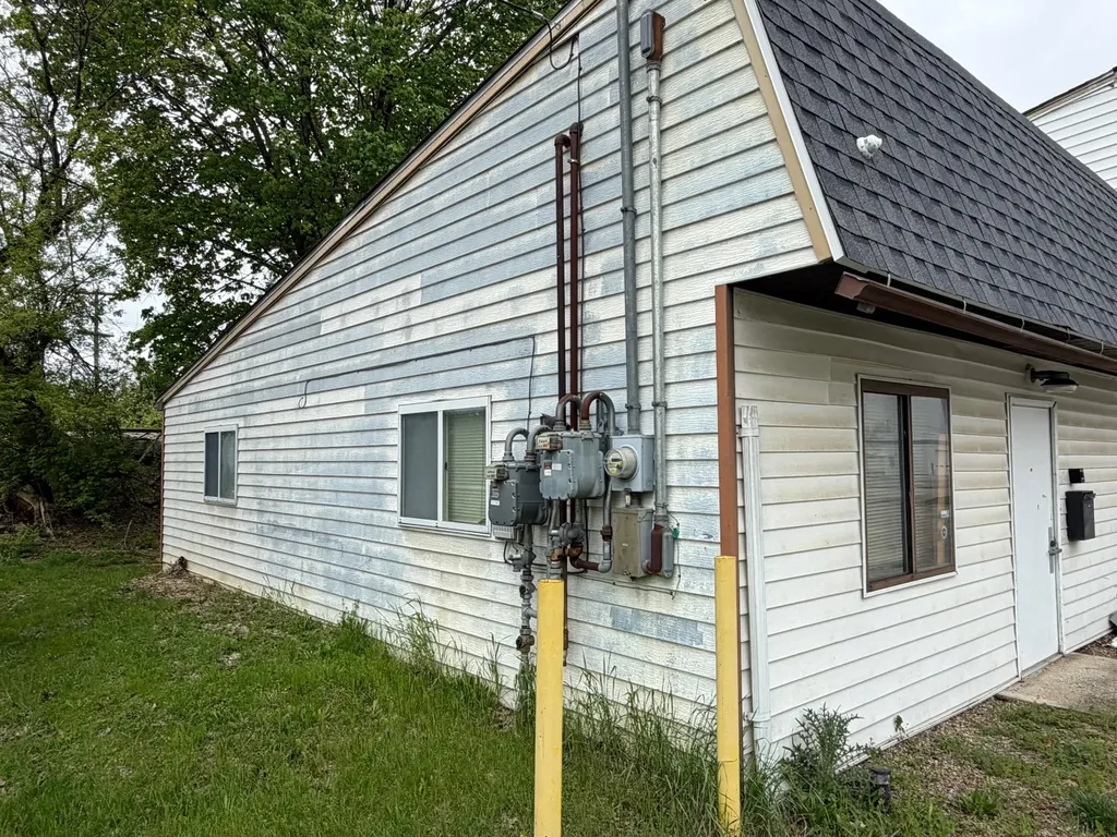 1050 E Michigan Avenue Kalamazoo City MI 49048