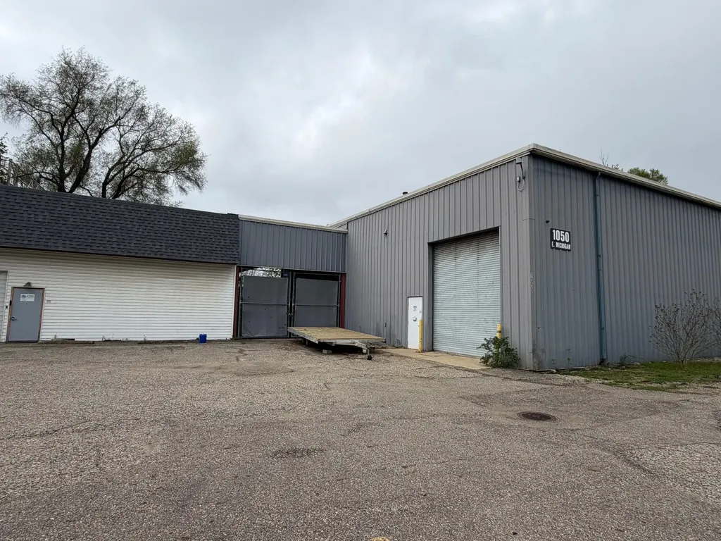 1050 E Michigan Avenue Kalamazoo City MI 49048