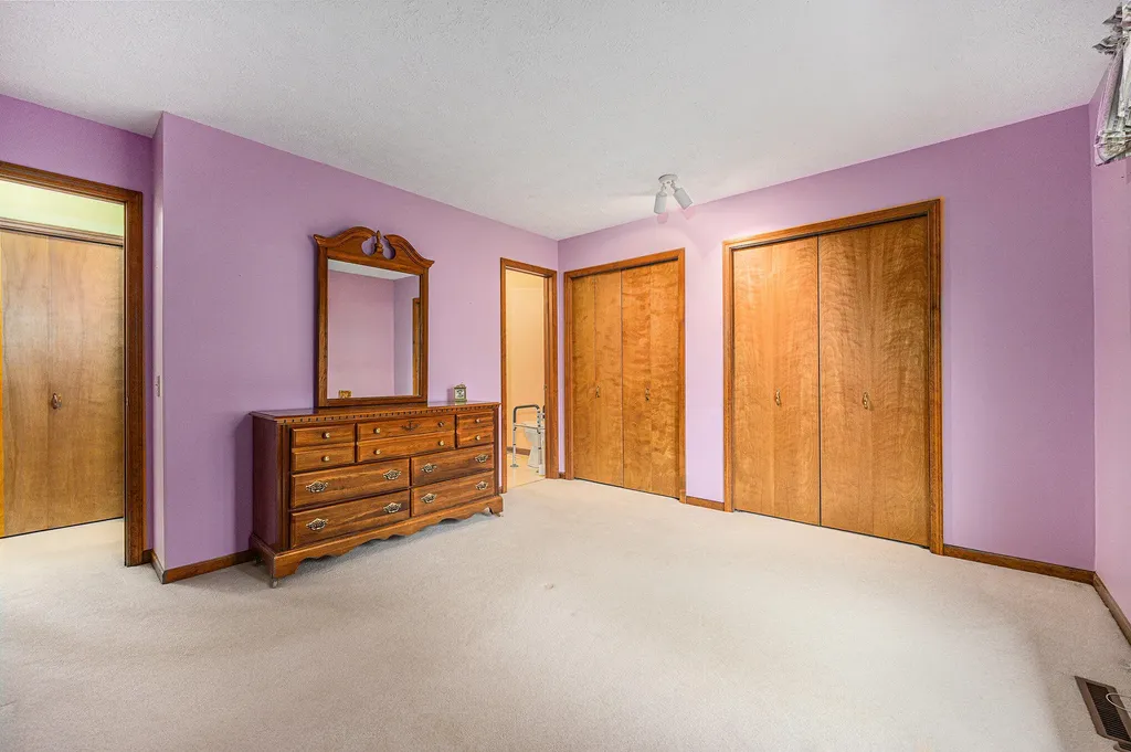 4886 Weston Avenue Kalamazoo Charter Township MI 49006