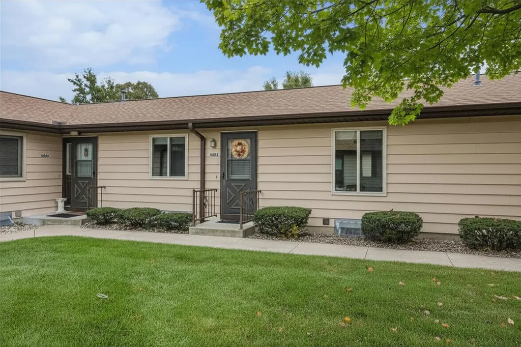 4886 Weston Avenue Kalamazoo Charter Township MI 49006