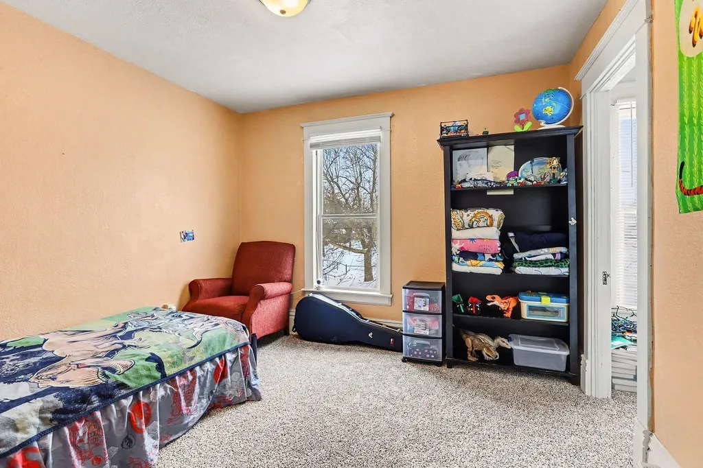 923 Jackson Street Kalamazoo City MI 49001