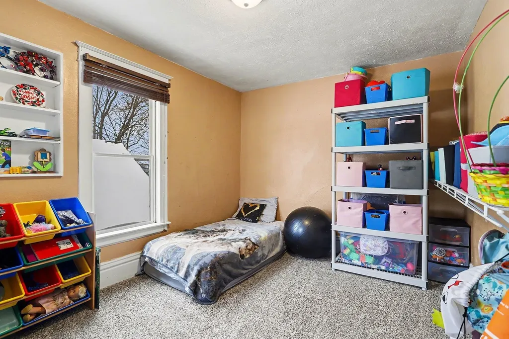 923 Jackson Street Kalamazoo City MI 49001