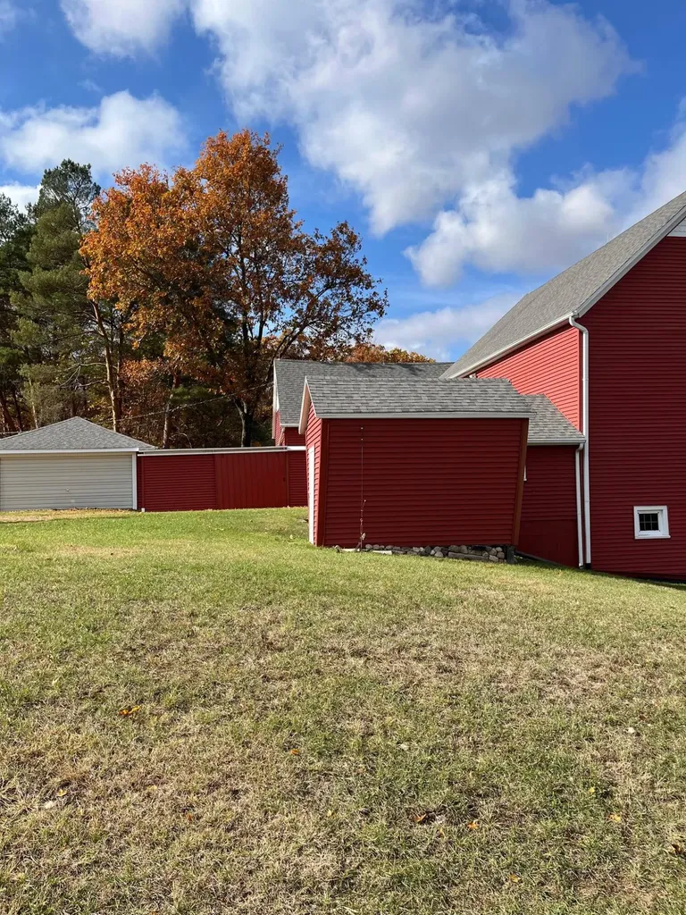 5233 124th Avenue Manlius Township MI 49408