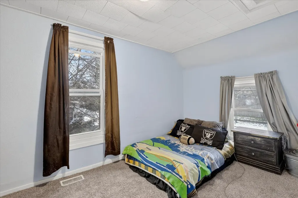 620 E Green Street Marshall City MI 49068