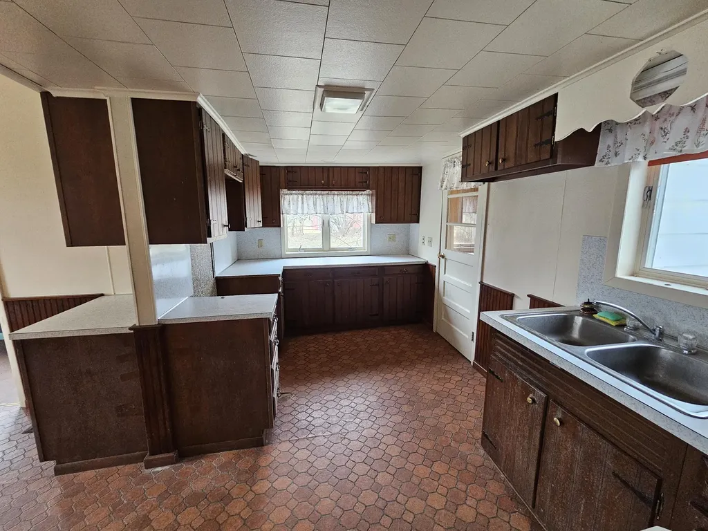 66598 Territorial Road Lawrence Township MI 49064