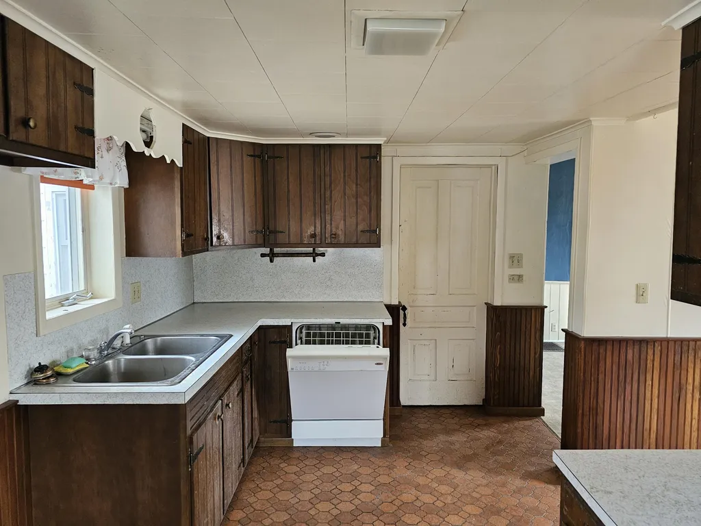 66598 Territorial Road Lawrence Township MI 49064
