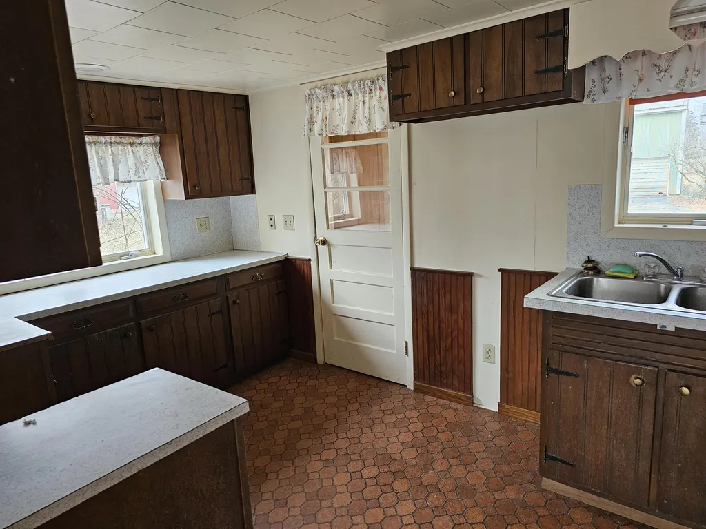 66598 Territorial Road Lawrence Township MI 49064