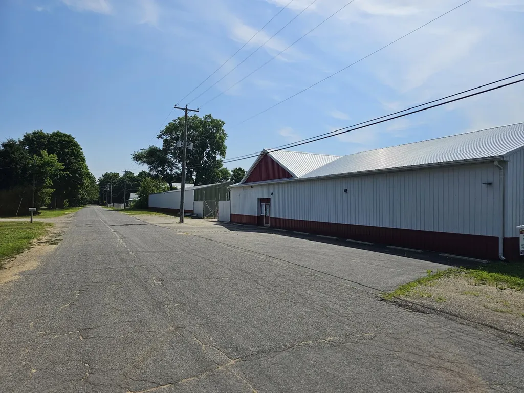 312 E Sherwood Street Decatur Village MI 49045