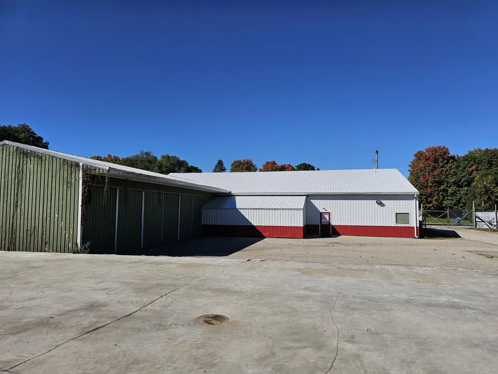 312 E Sherwood Street Decatur Village MI 49045