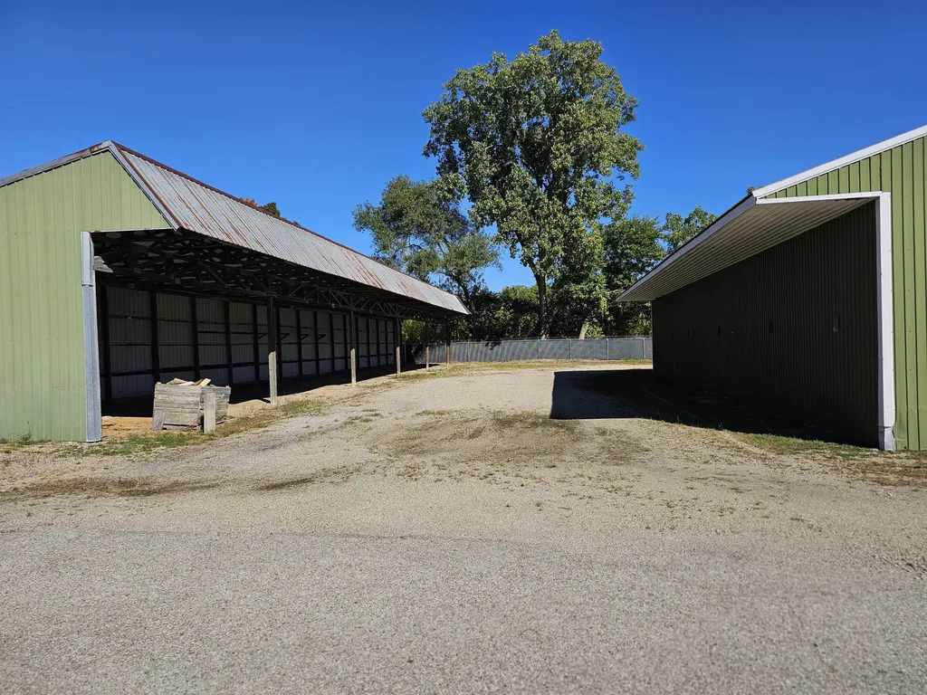 312 E Sherwood Street Decatur Village MI 49045