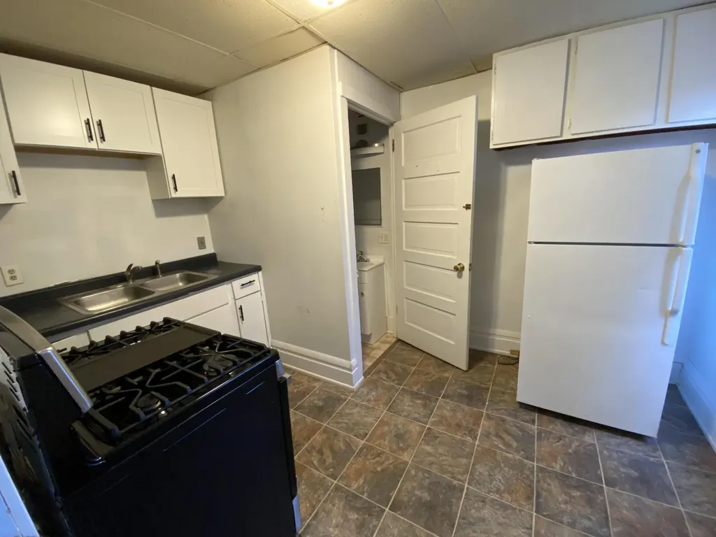 415 Davis Street Kalamazoo City MI 49007