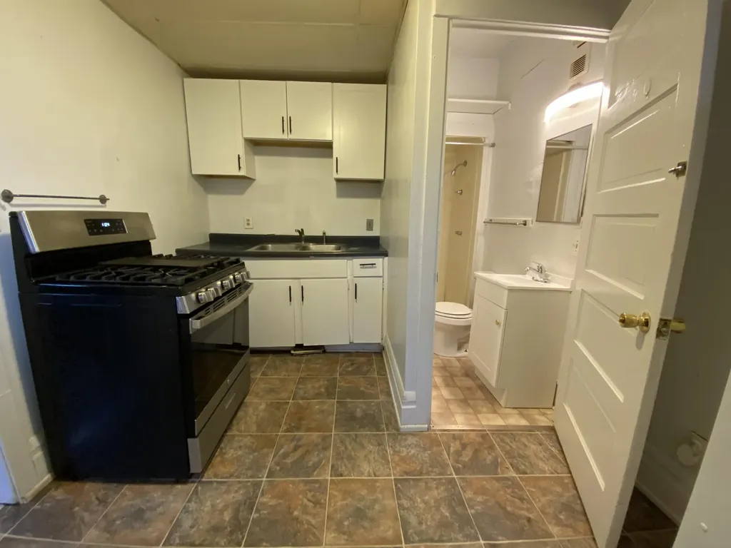 415 Davis Street Kalamazoo City MI 49007