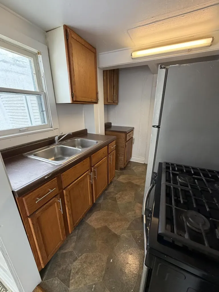 415 Davis Street Kalamazoo City MI 49007