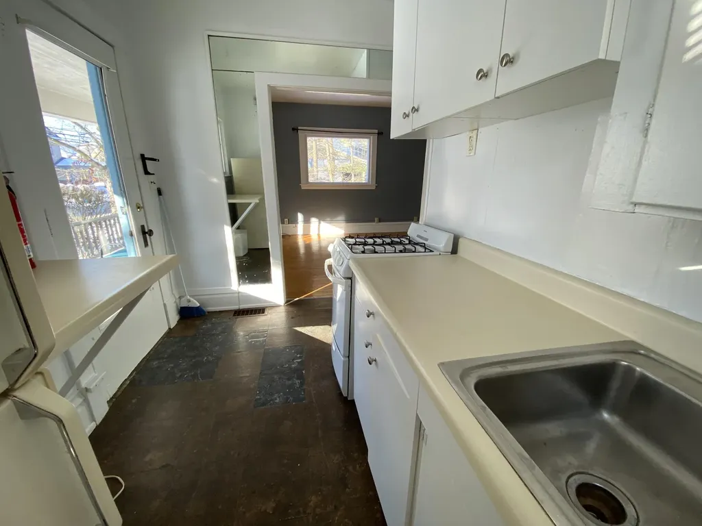415 Davis Street Kalamazoo City MI 49007