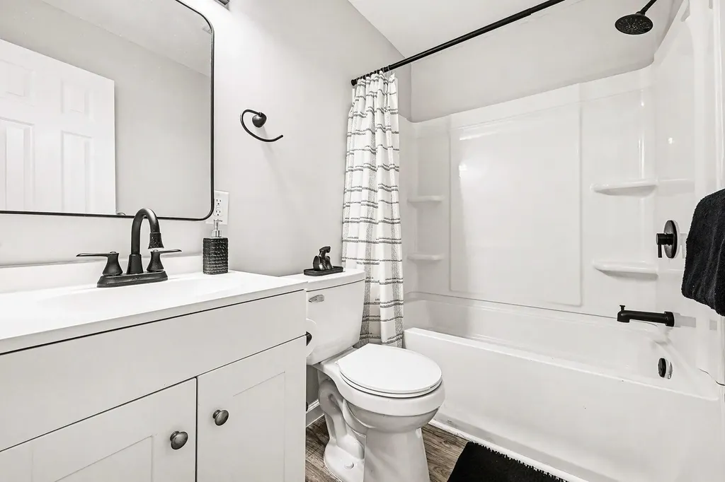 3407 Kenbrooke Court Kalamazoo City MI 49006