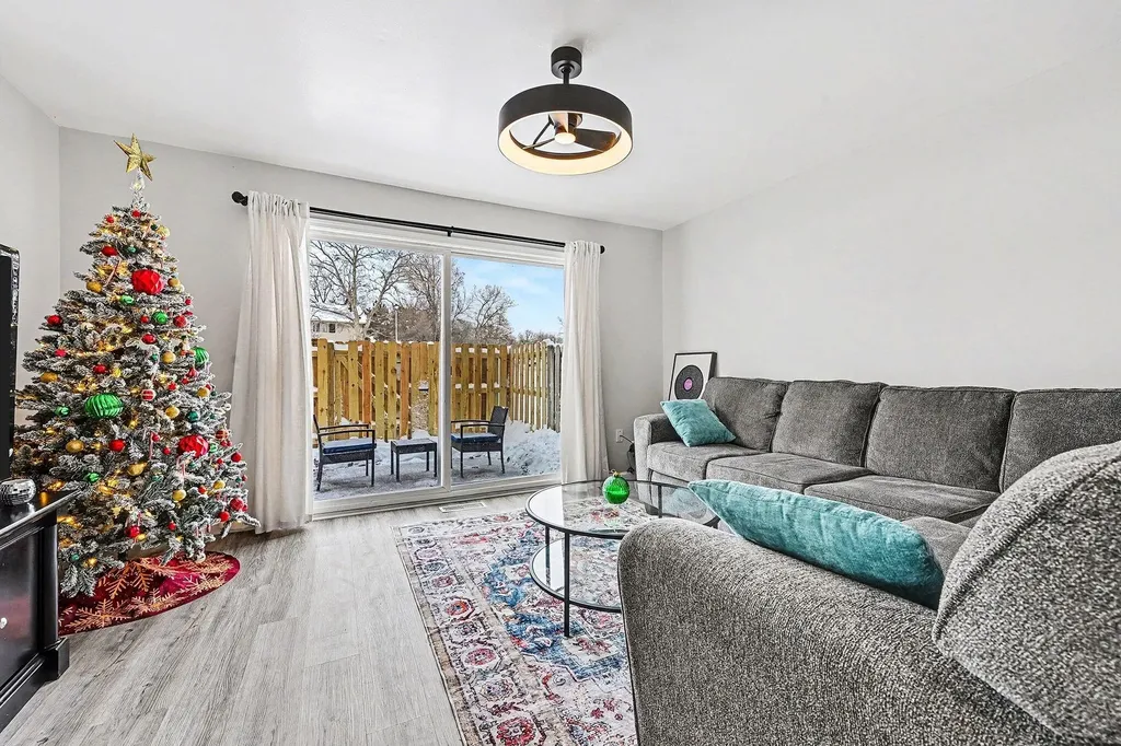 3407 Kenbrooke Court Kalamazoo City MI 49006