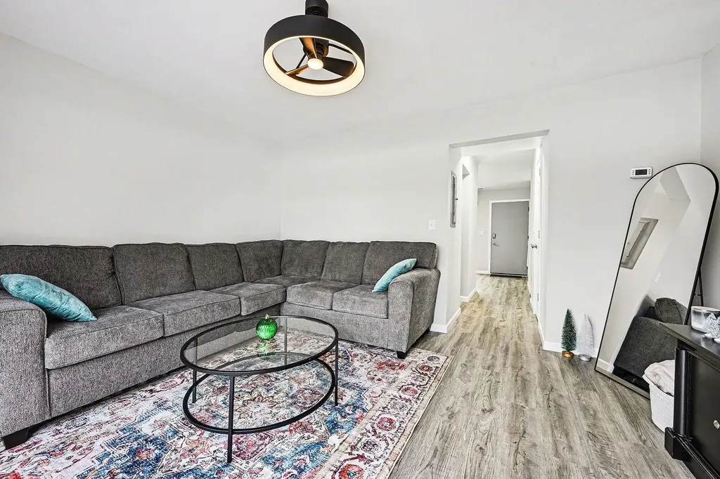 3407 Kenbrooke Court Kalamazoo City MI 49006