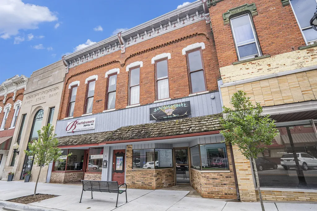 106 Locust Street Allegan City MI 49010