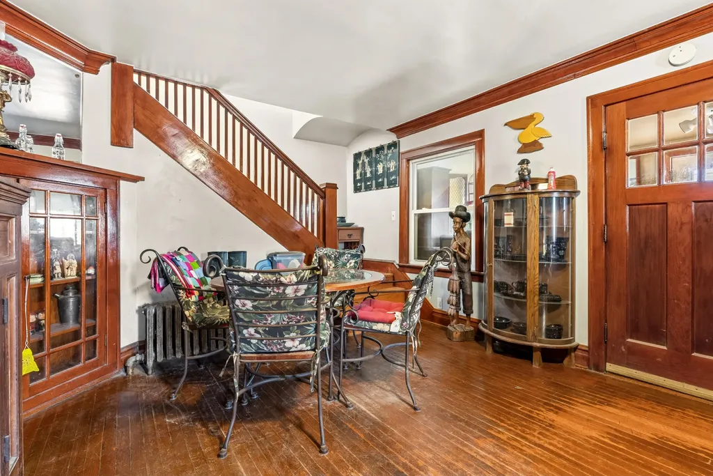 35553 M 43 Waverly Township MI 49079